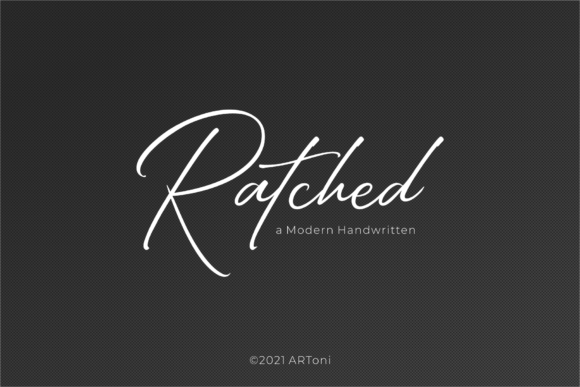 Ratched: A Delicate Script Font